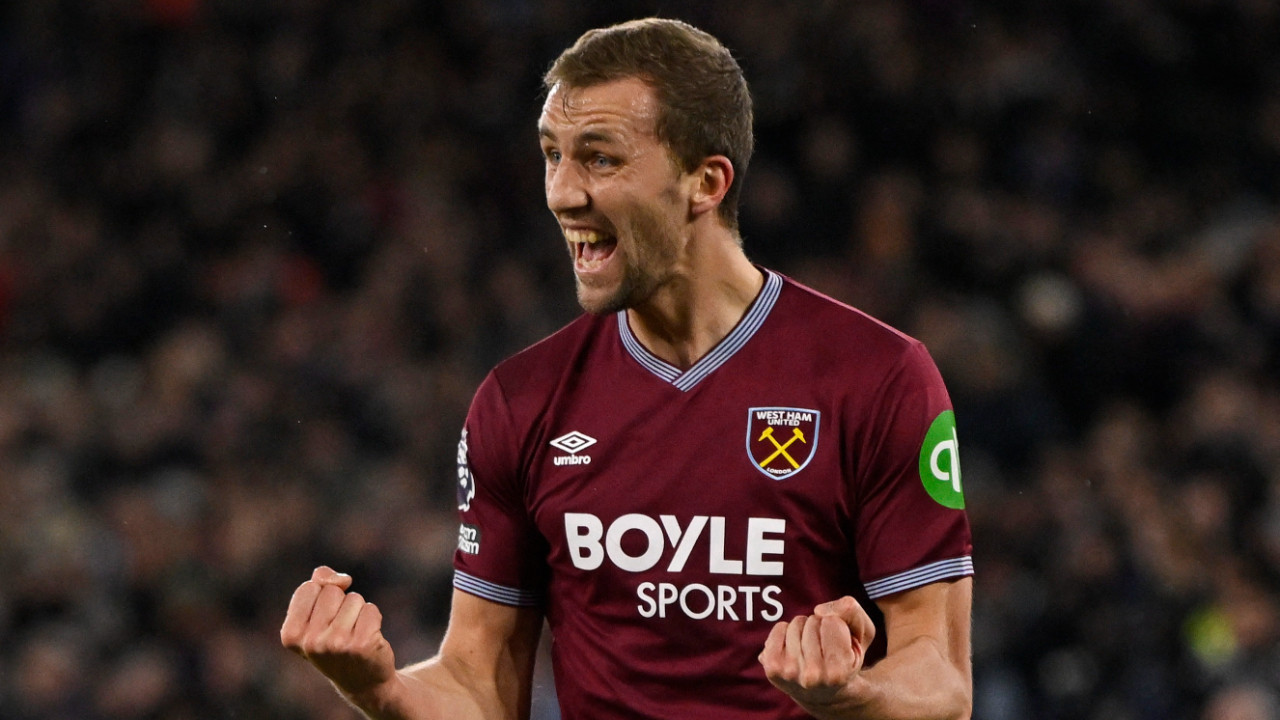 Beşiktaş orta sahayı Premier Lig'de arıyor!