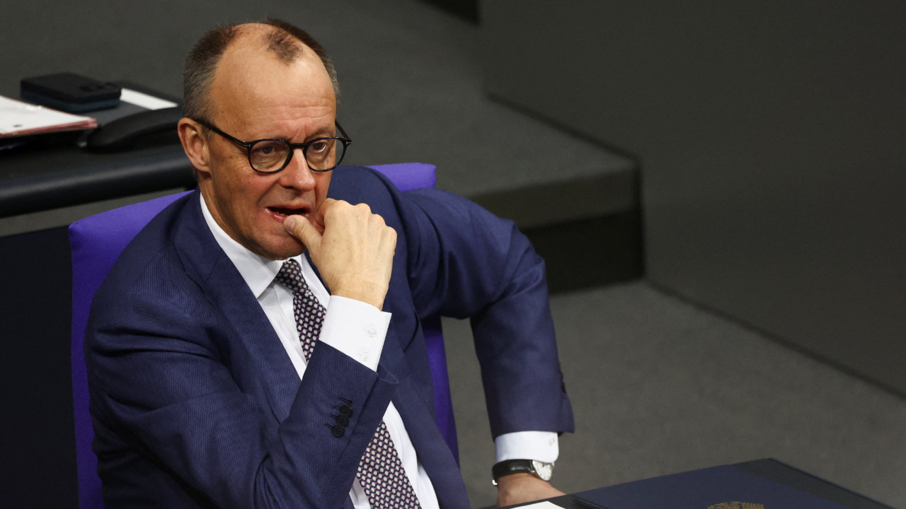 Merz, Trump'a iki cepheden çıkıştı