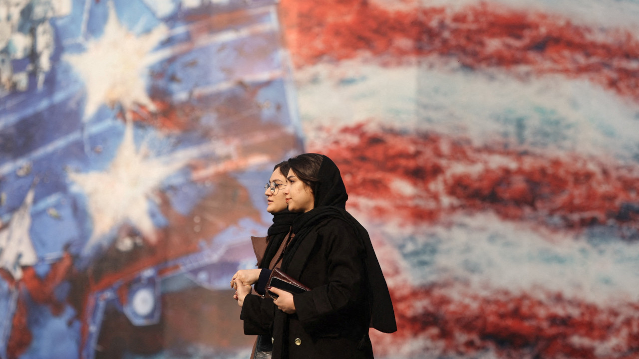 ABD müttefiklerini bilgilendirdi: İran’a saldırı pazar günü olabilir