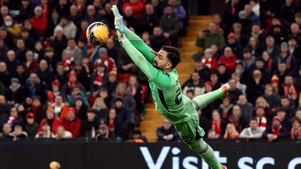 Beşiktaş kalecisini Liverpool'da buldu: 1.97'lik eldiven