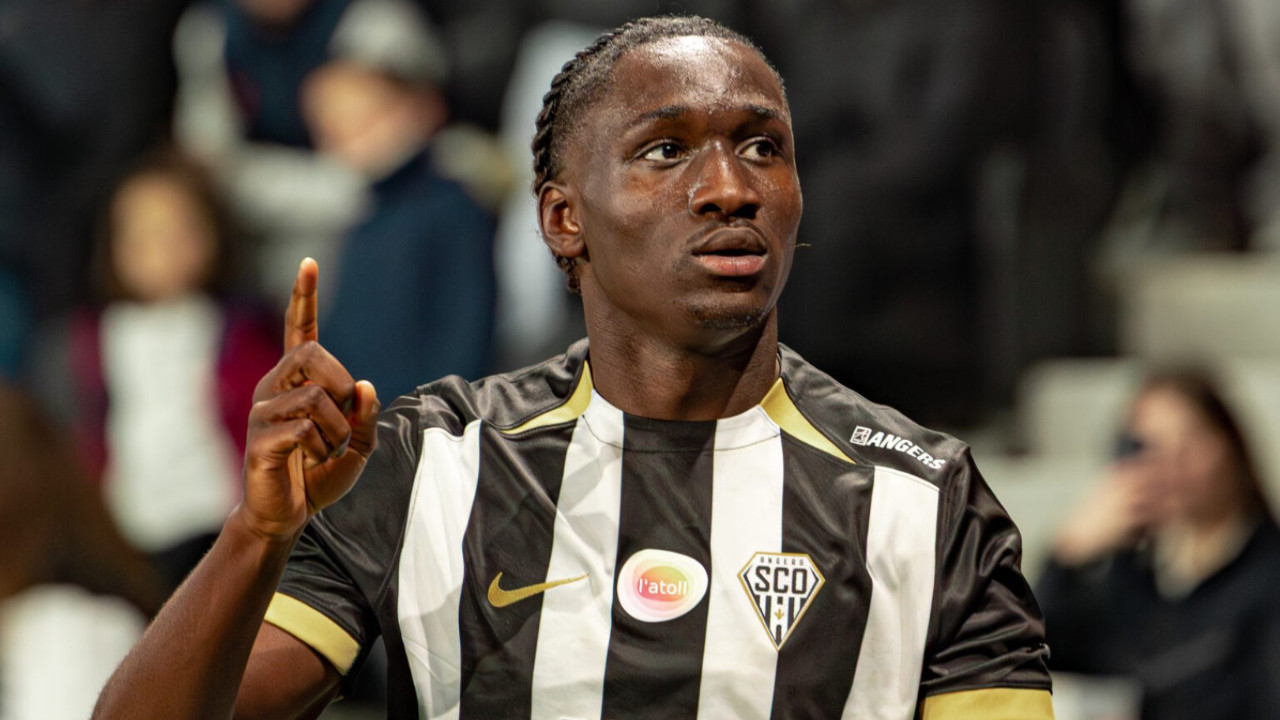 Fenerbahçe'nin yeni golcüsü İstanbul'da: 25 milyon Euro'luk transfer