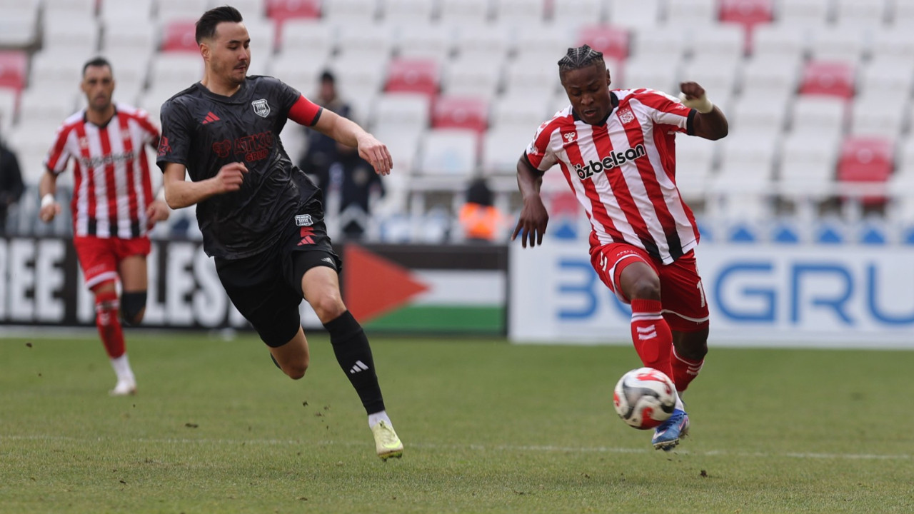 Sivas'ta kazanan yok