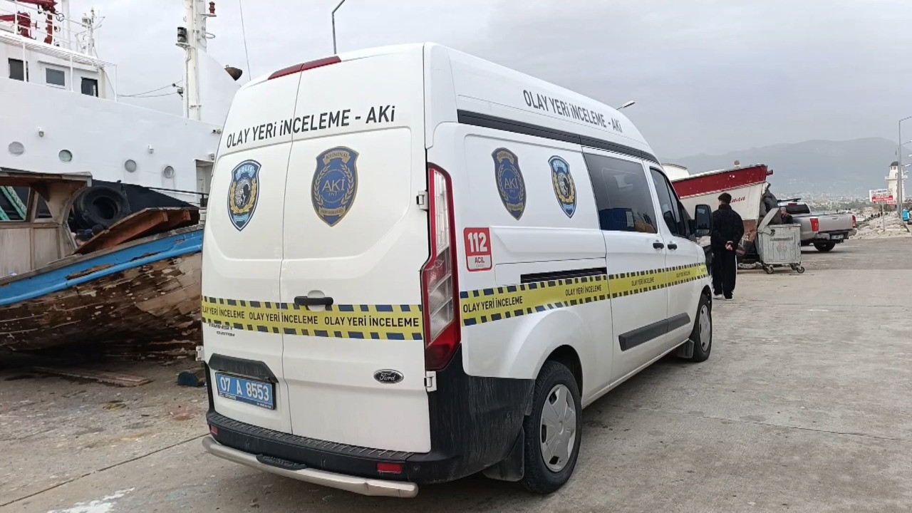 Balıkçı barınağında şüpheli ölüm
