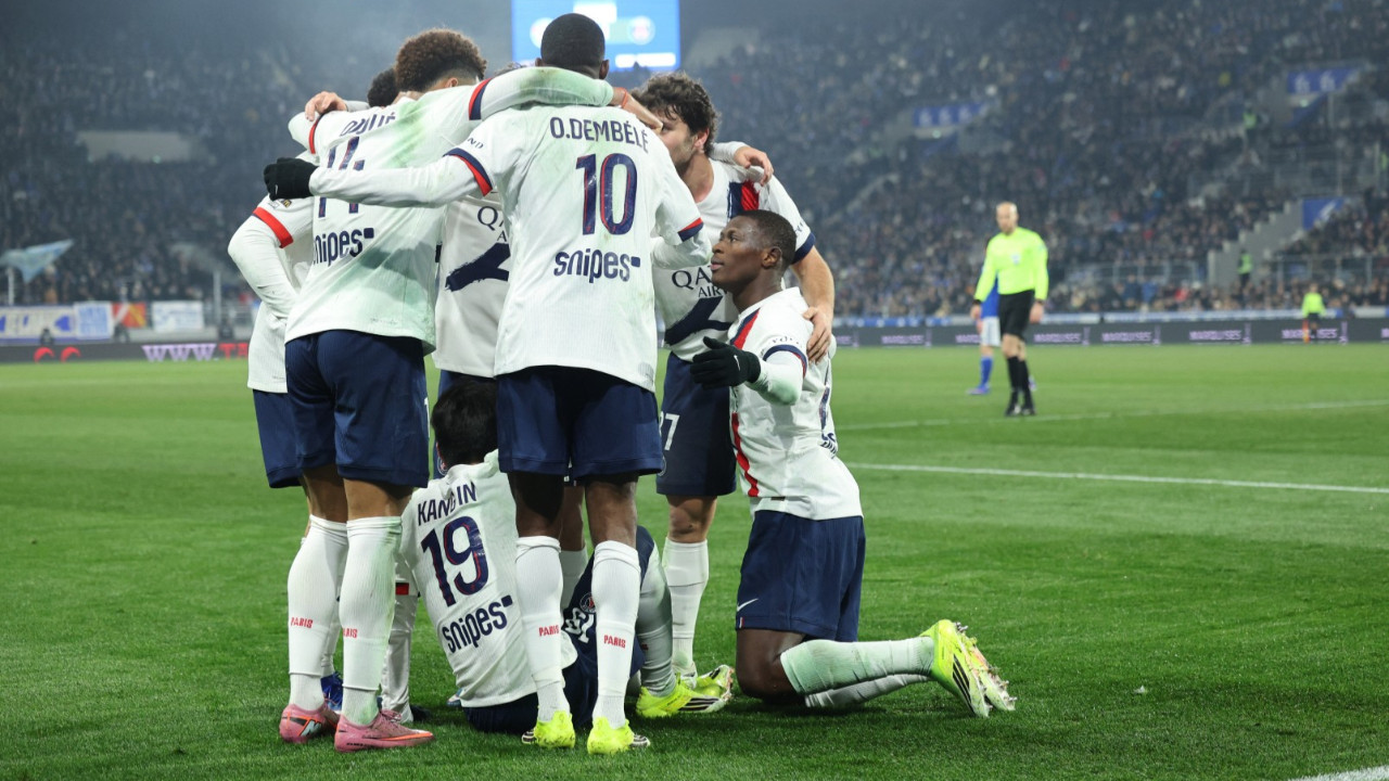 PSG, Strasbourg'u deplasmanda devirdi, liderliği kaptı: 1-2
