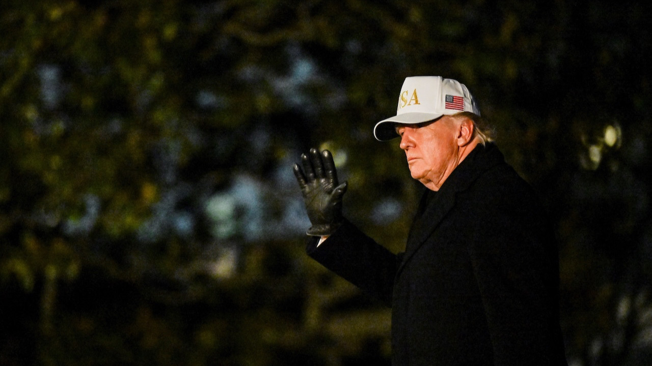 Trump Harvard Üniversitesi'nden 1 milyar dolar istiyor