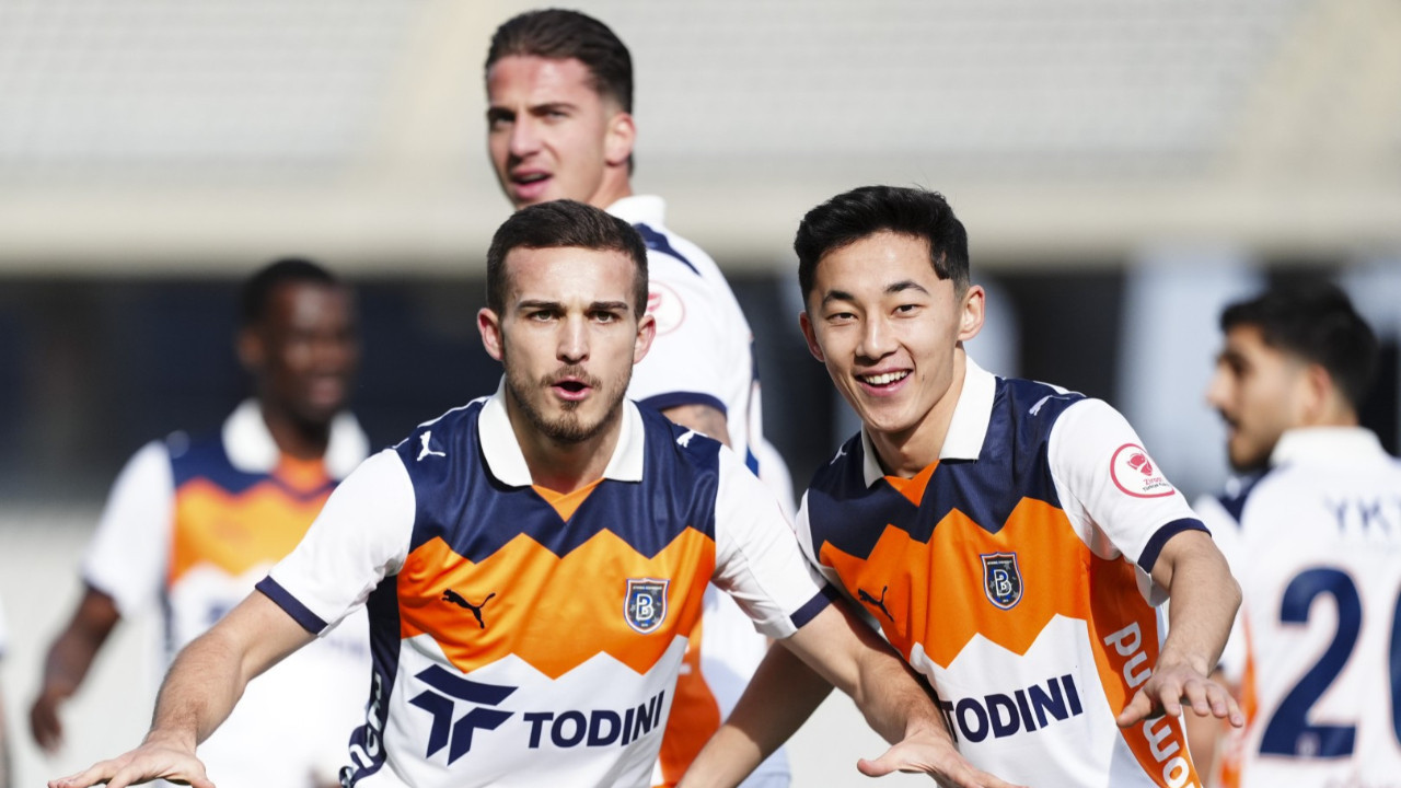 Başakşehir kupada Karagümrük'ü dağıttı: 1-4