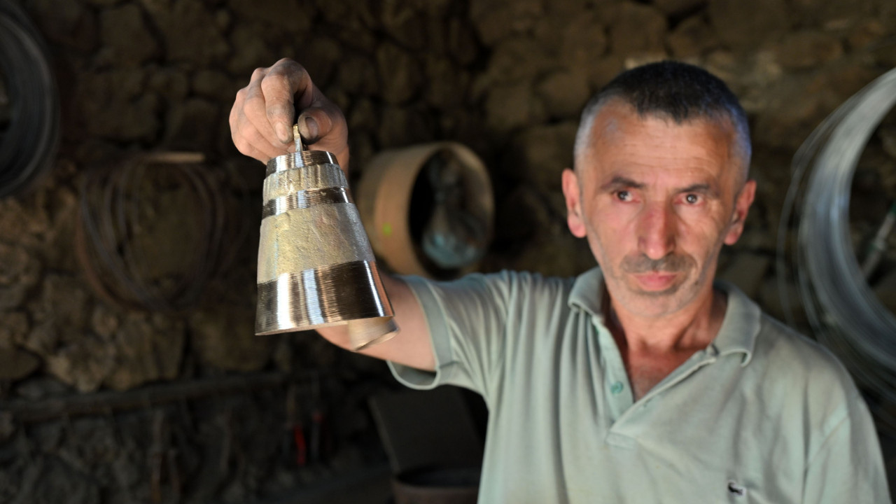 Bir köyün sesi dünyaya yayılıyor: Kürtün zili Avrupa yolunda