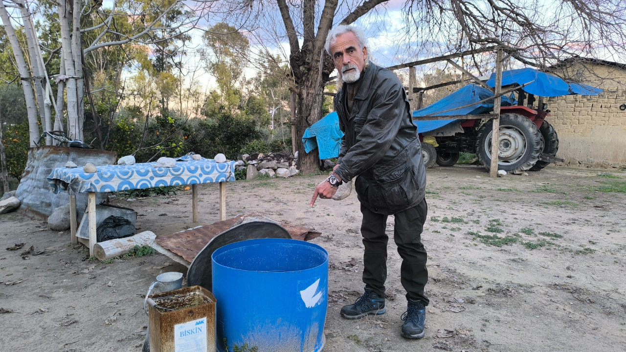 Evini yıktılar, bırakıp gittiler: Suyu bile güneşte ısıtıyor