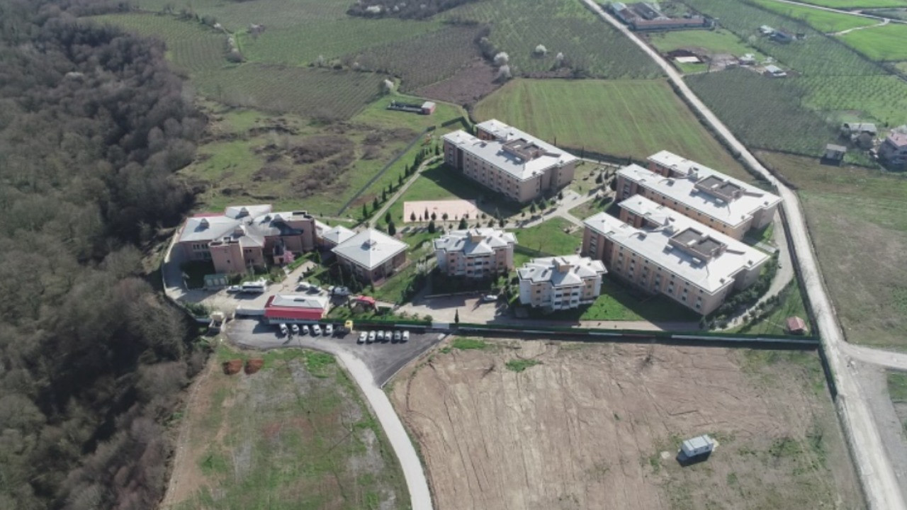 Kadın Cezaevi'nde yangın: 4 hükümlü hastaneye sevk edildi