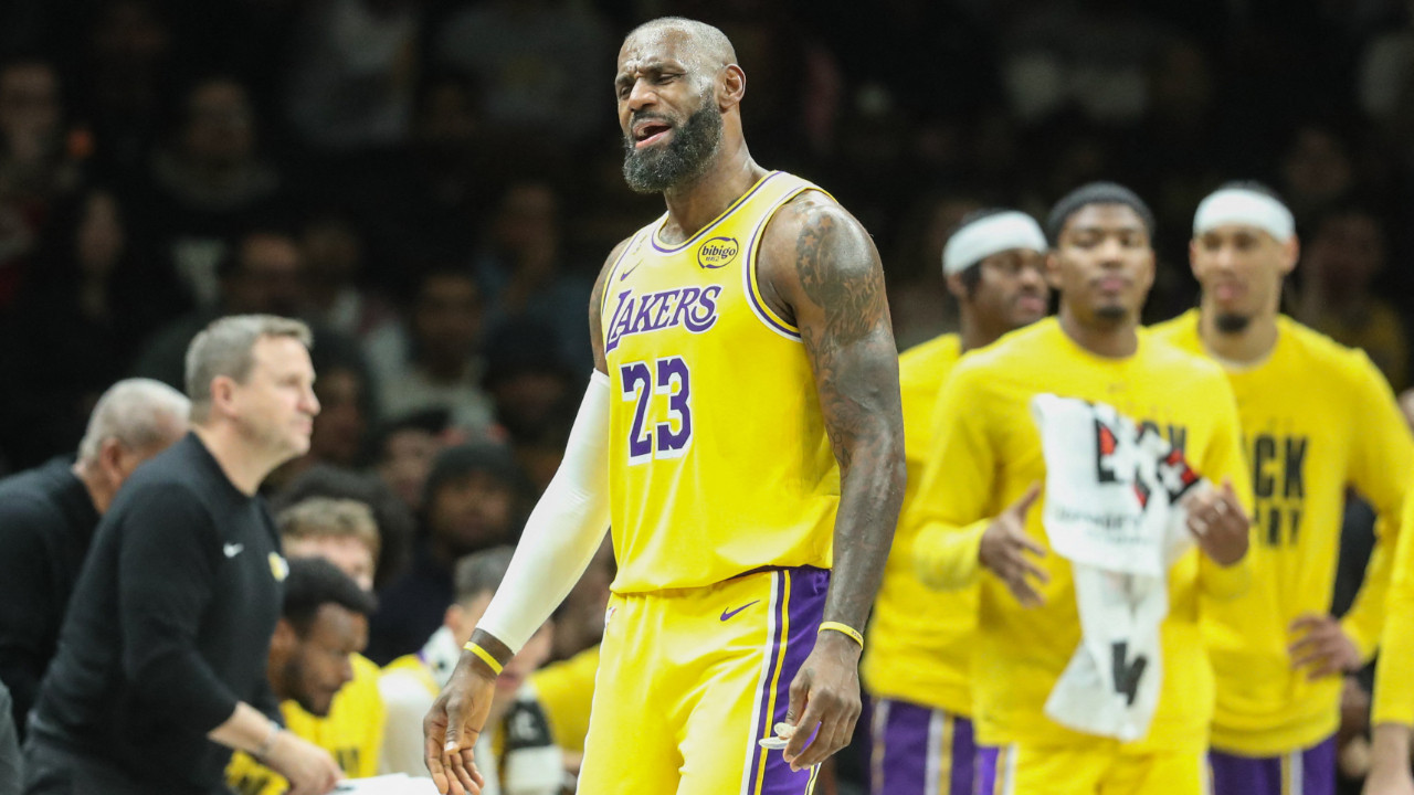 Lakers, Nets deplasmanında rahat kazandı