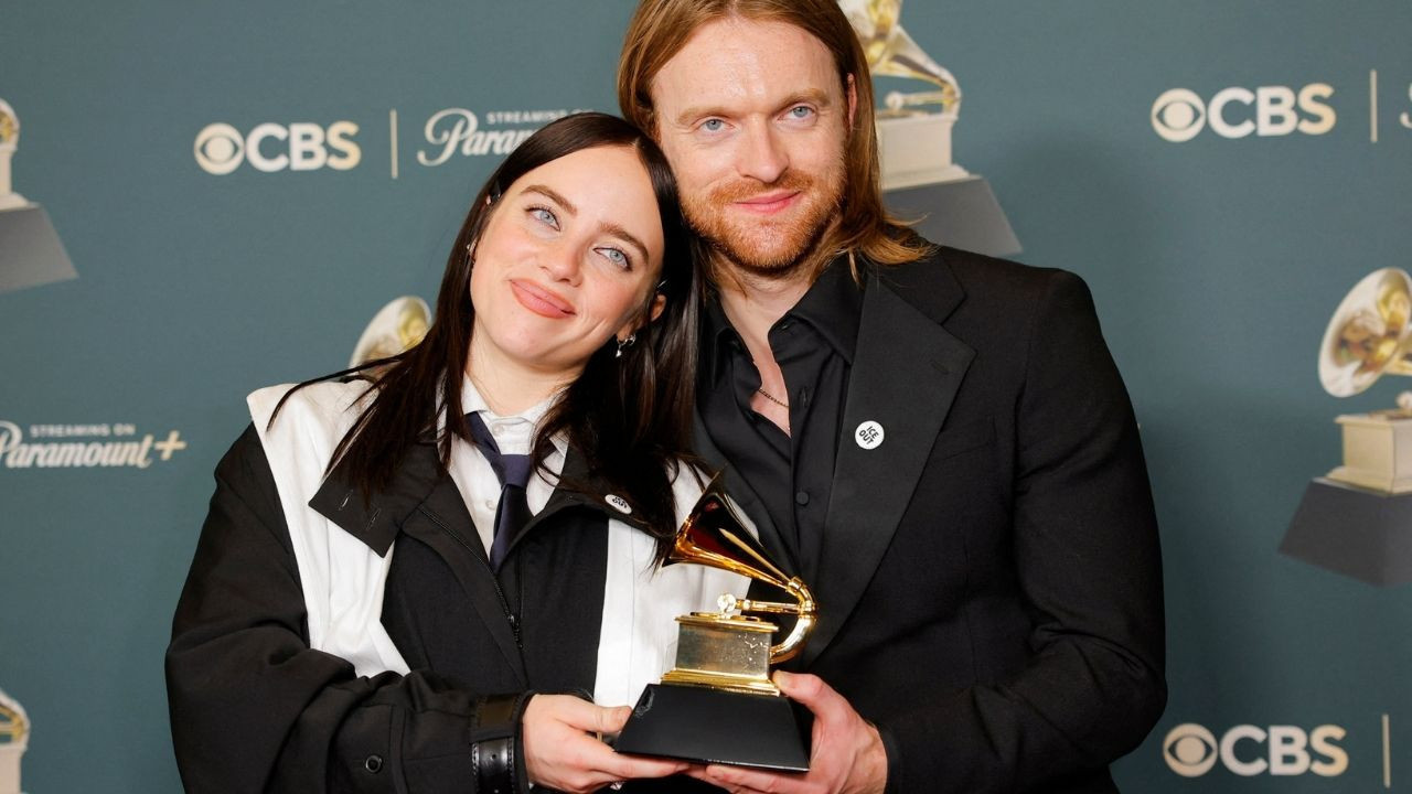 'Çalınmış topraklar' sözleri başına bela oldu