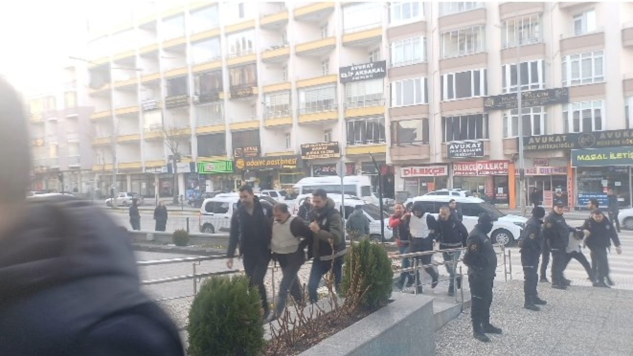 Cani cinayetin şüphelileri adliyede