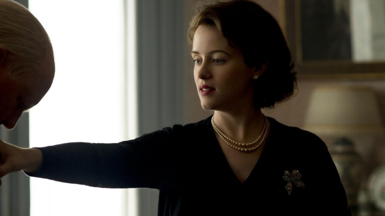 The Crown yıldızı Claire Foy'dan çarpıcı itiraf: 5 yıl boyunca vücudumda taşıdım