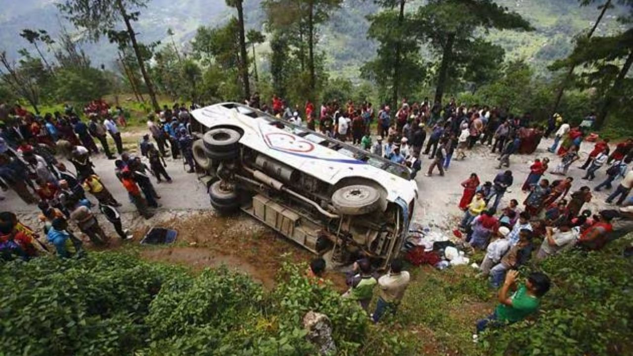 Düğün dönüşü facia: 13 ölü, 34 yaralı