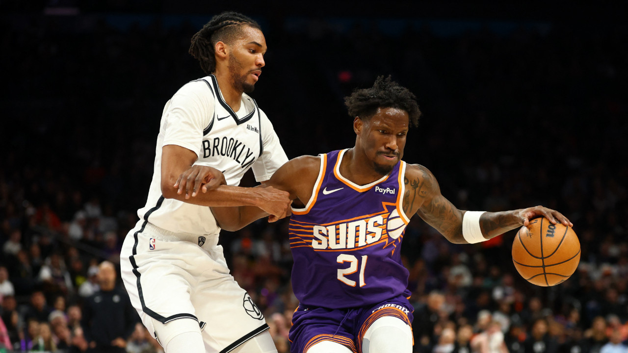 Eski Fenerbahçeli Nigel Hayes-Davis, takasla Antetokounmpo'nun takım arkadaşı oldu