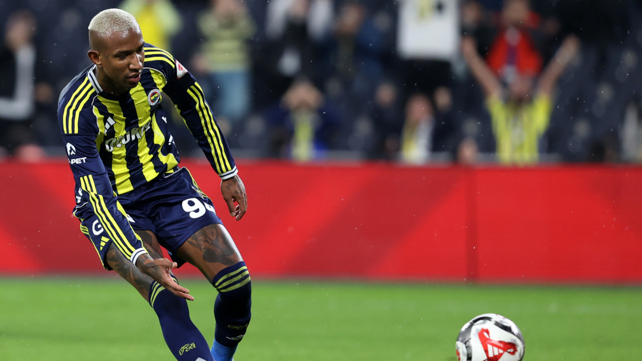 Fenerbahçe'de forvet Talisca'ya emanet