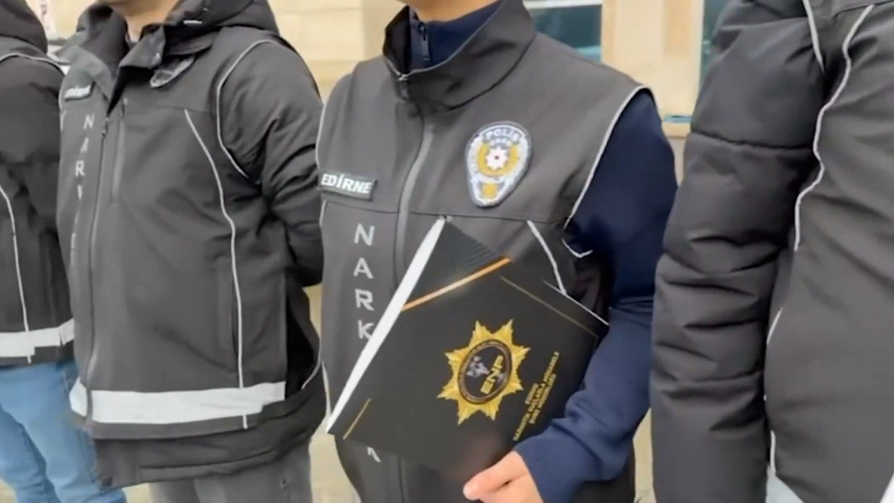 Kapıkule'de yüzlerce kilo uyuşturucu ele geçirildi