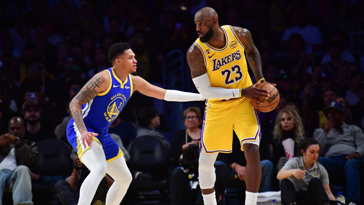 LeBron James 20 sayı-10 asistle galibiyeti getirdi