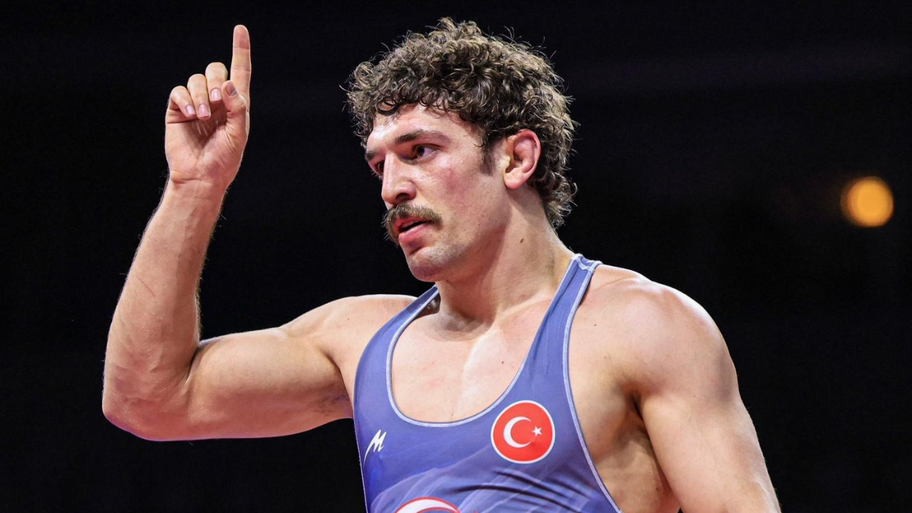 Yüksel Sarıçiçek, Zagreb'de altın madalya kazandı