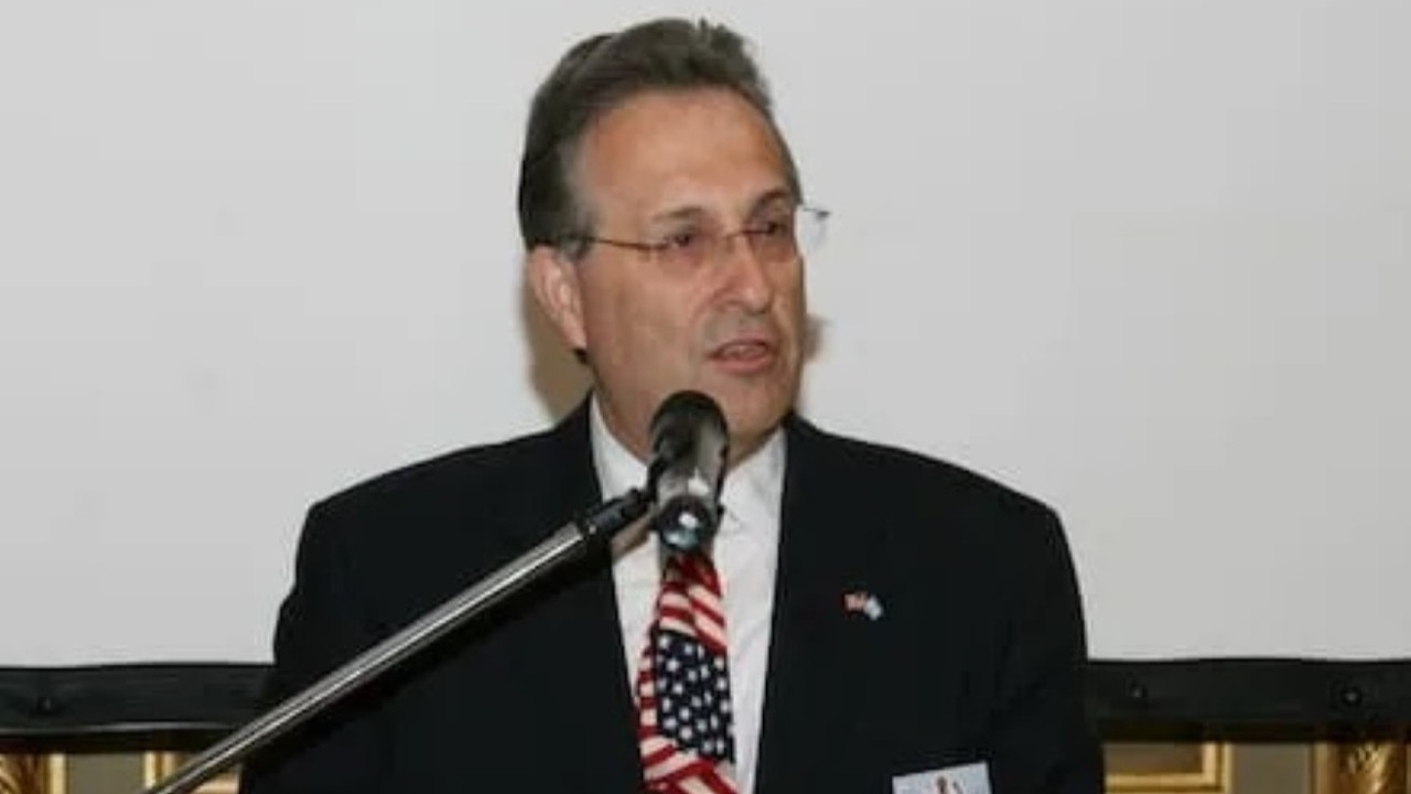 Epstein belgelerinde korkunç iddia: '11 yaşındaki kız çocuğunu hamile bıraktı'