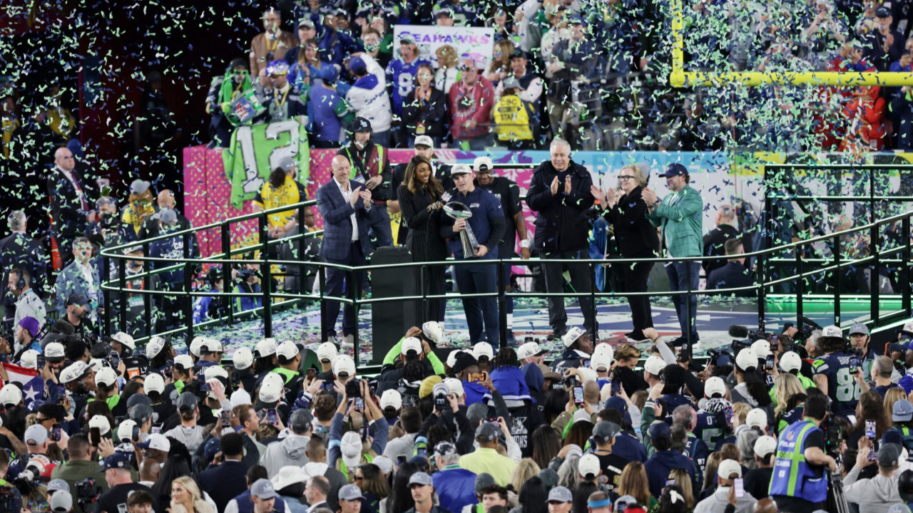 Super Bowl'da şampiyon belli oldu: Trump'ı köpürten organizasyon