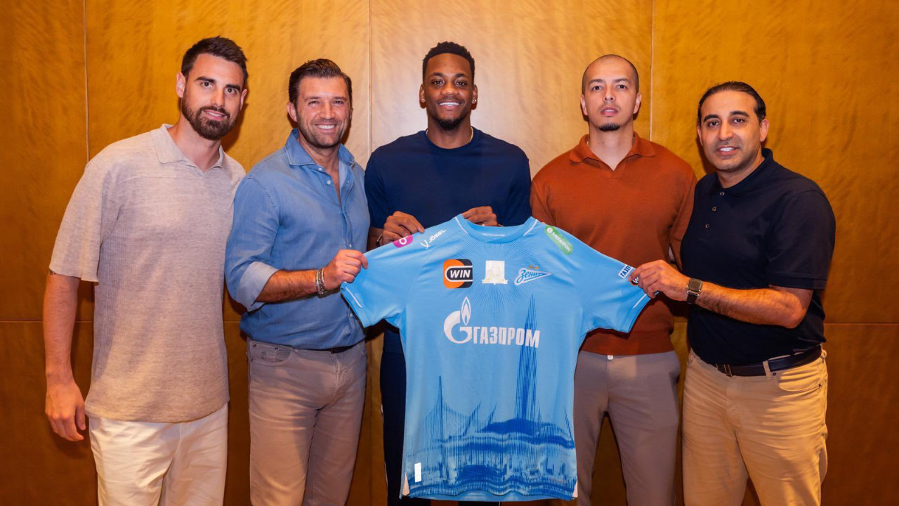 Zenit, Jhon Duran transferini resmen duyurdu