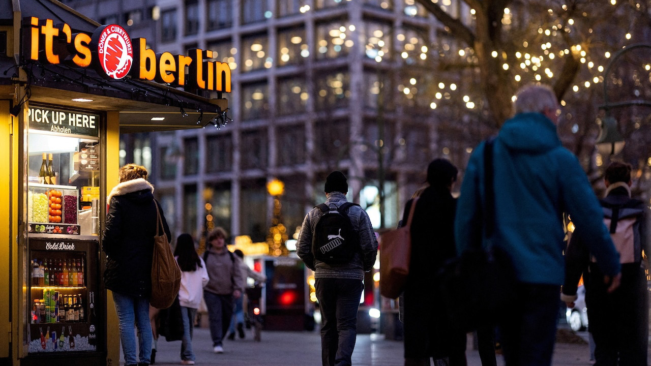 Almanlara göre ABD, dünya barışına en büyük tehditlerden biri