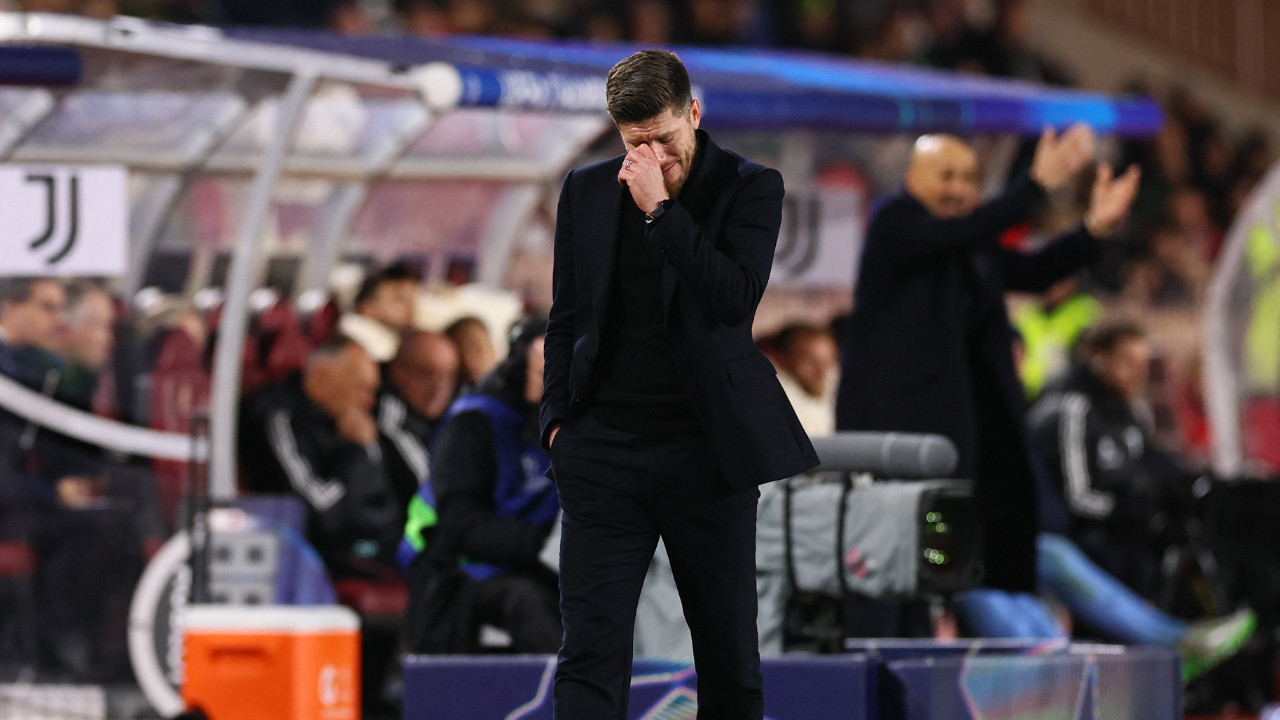 Monaco "diplomasız" hocası sebebiyle her maç 25 bin euro para ödüyor