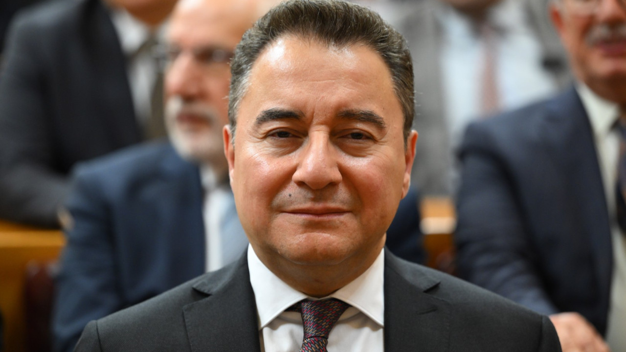 Babacan'dan CHP'ye 'transfer' tepkisi: Pişkin, ilkesiz