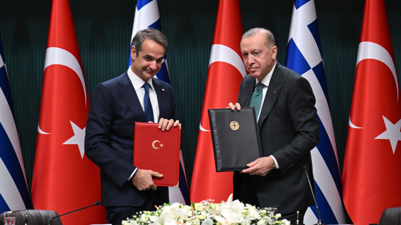 Erdoğan ile görüşen Miçotakis'ten 'vize' açıklaması