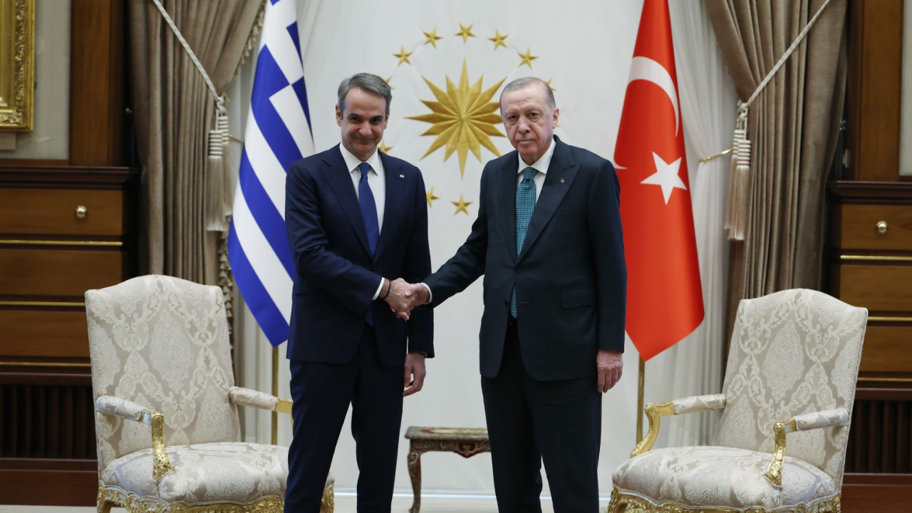 Kritik ziyaret: Erdoğan, Miçotakis'le görüştü