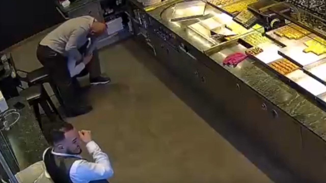 Tatlıcıda çocuk çalışana dayak