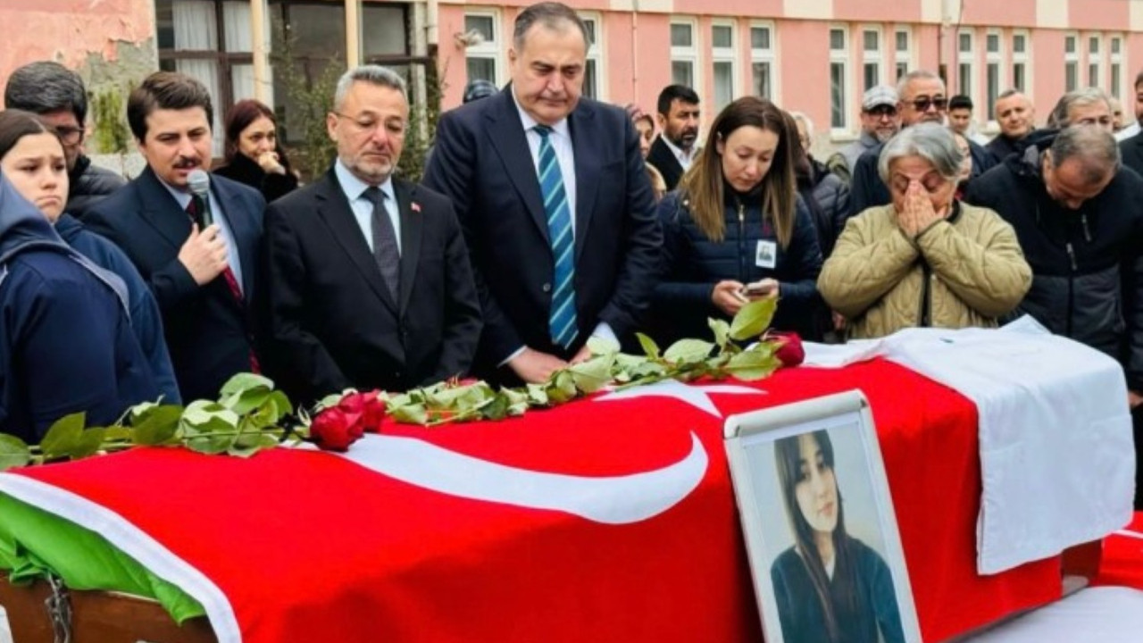 TIR kazasında yaralanan lise öğrencisi hayatını kaybetti