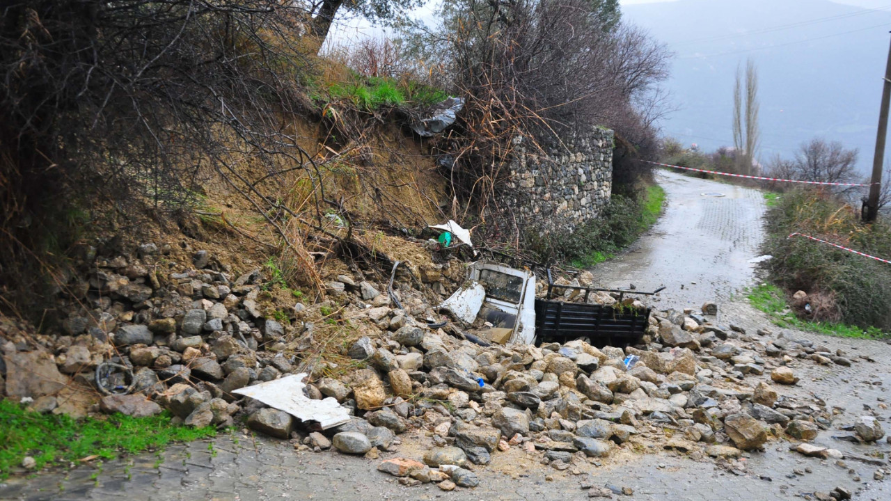 Çöken duvarın altında can verdi