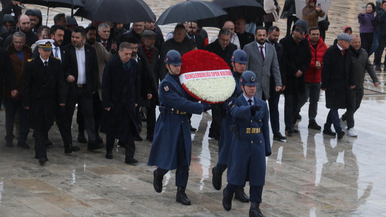 Gençlerbirliği 'Ata'nın huzuruna çıktı