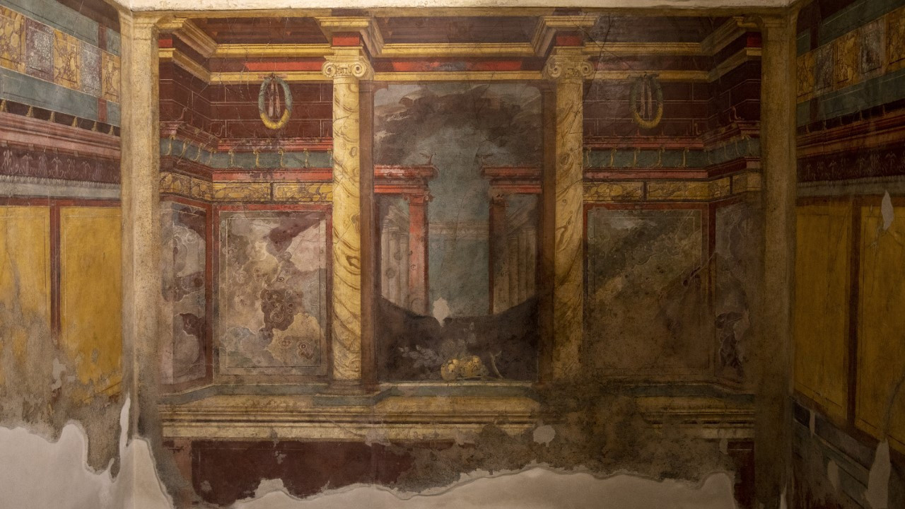 Pompeii’de eşsiz freskler ortaya çıkarıldı