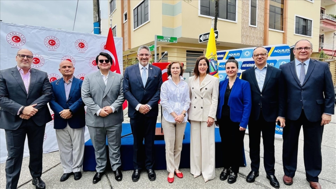 Ekvador'da Atatürk Sokağı açıldı