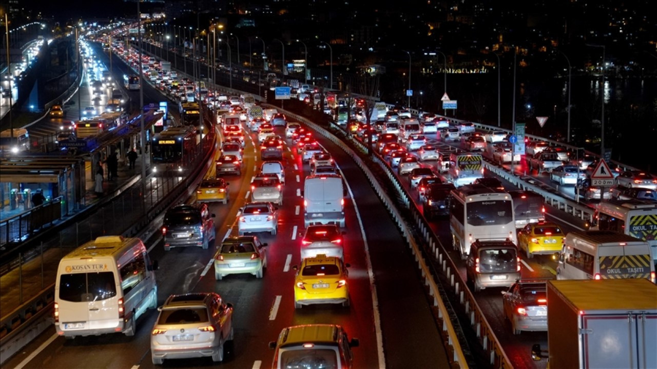 İstanbul’da yollar kilit