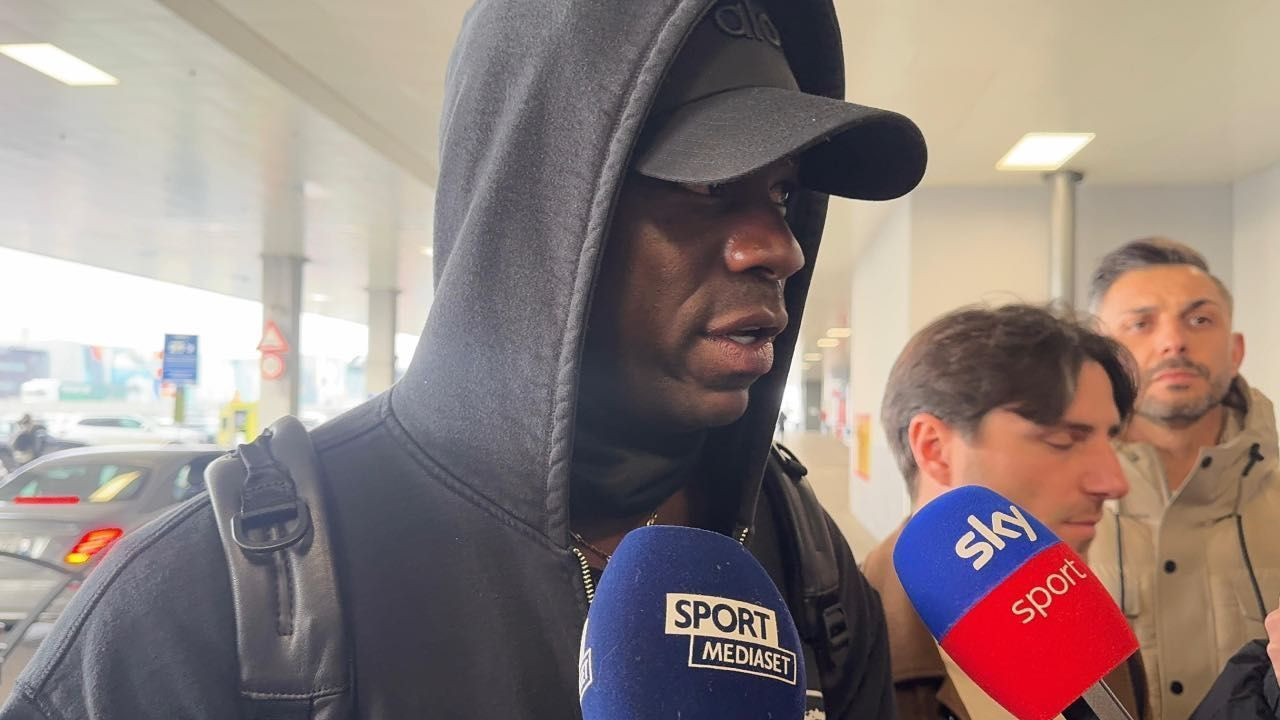 Mario Balotelli, Birleşik Arap Emirlikleri'ndeki bir maçta ırkçı şiddette maruz kaldı