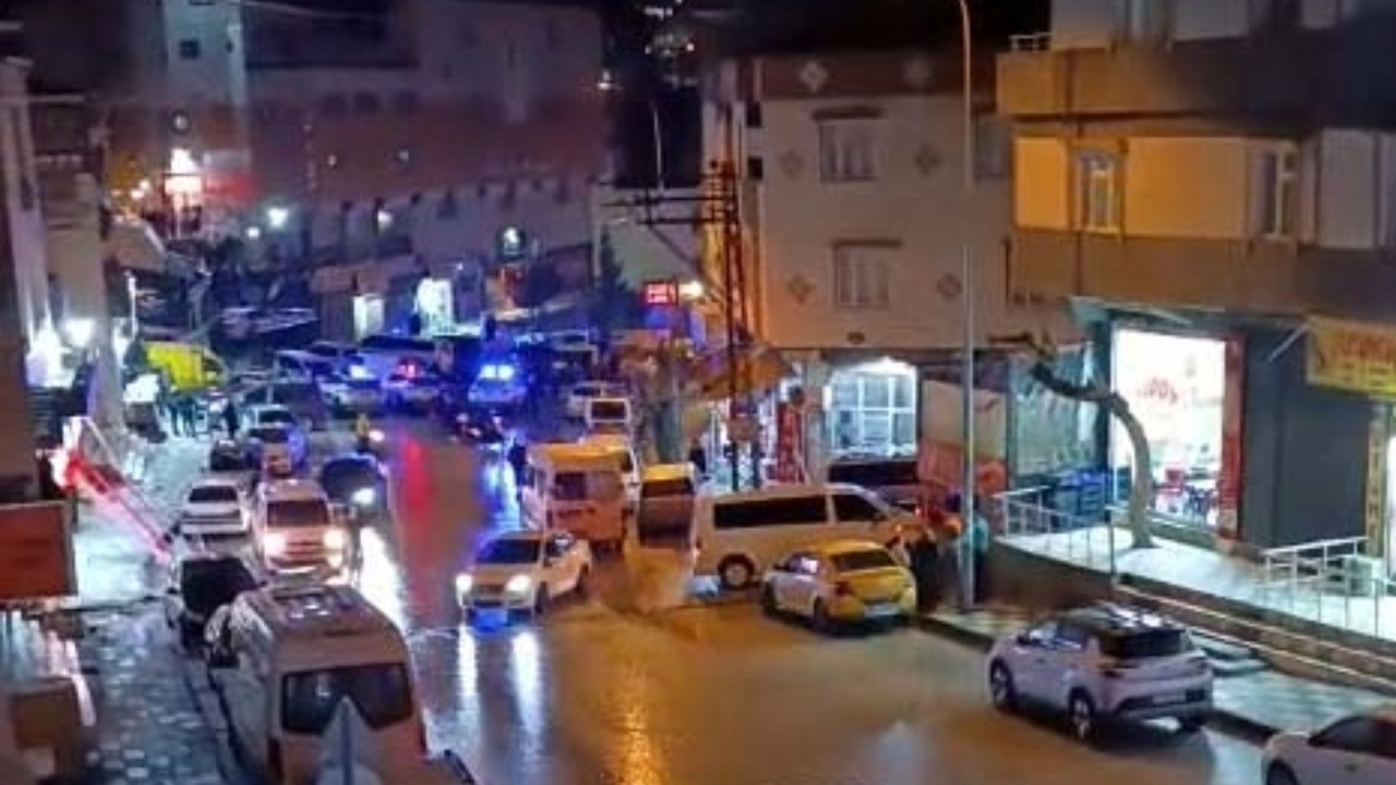 6 ay sonra misilleme: Düğün salonu önünde öldürüldü