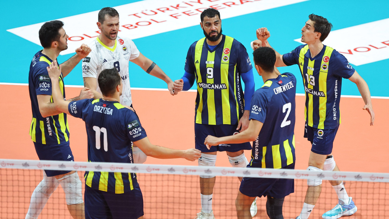 Fenerbahçe, filede Galatasaray'a şans tanımadı