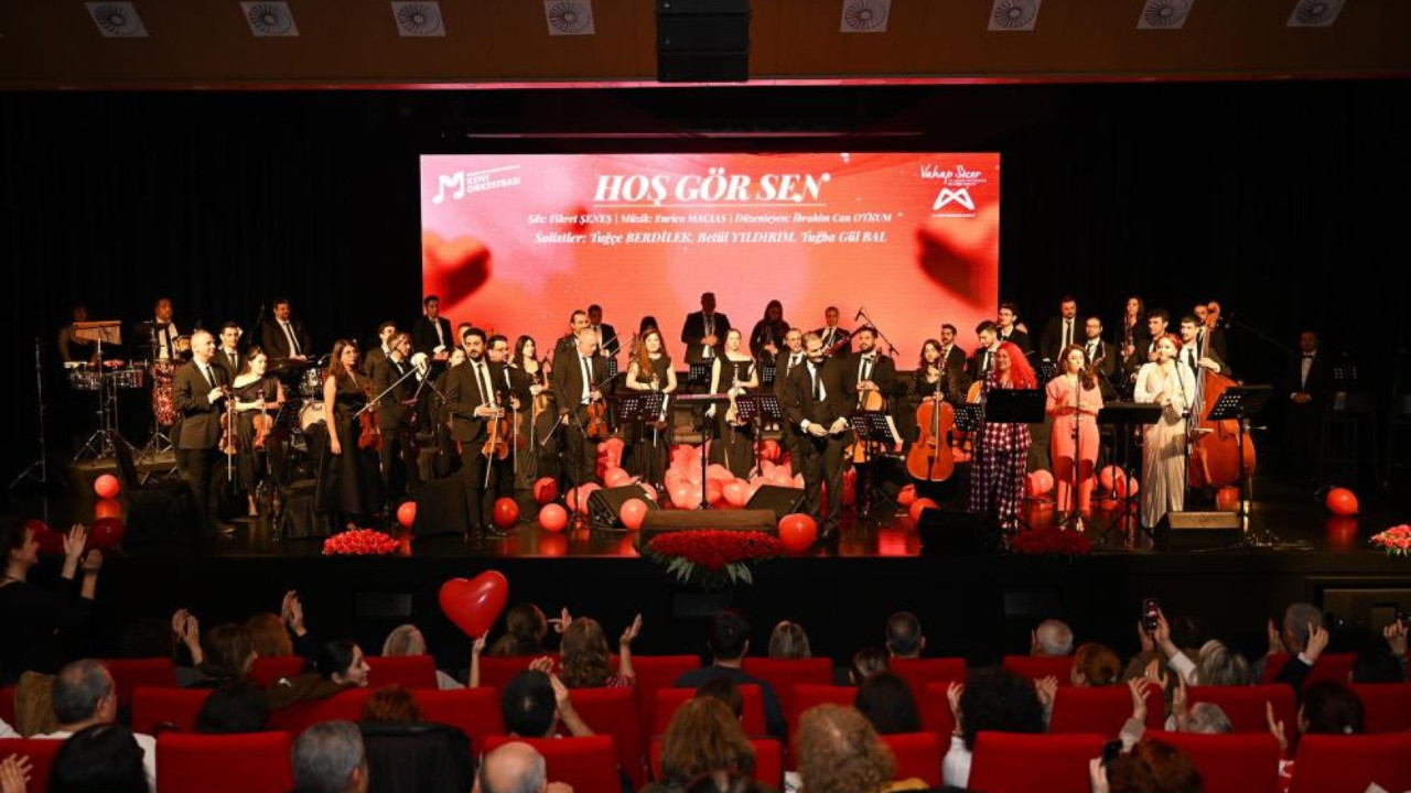 Mersin’de Sevgililer Günü’ne Ajda Pekkan şarkılarıyla senfonik dokunuş