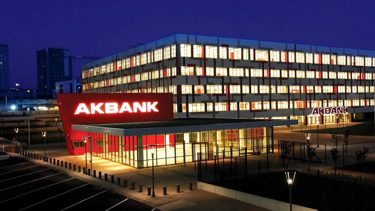 Akbank kadın KOBİ'lere yönelik destek paketini güncelledi