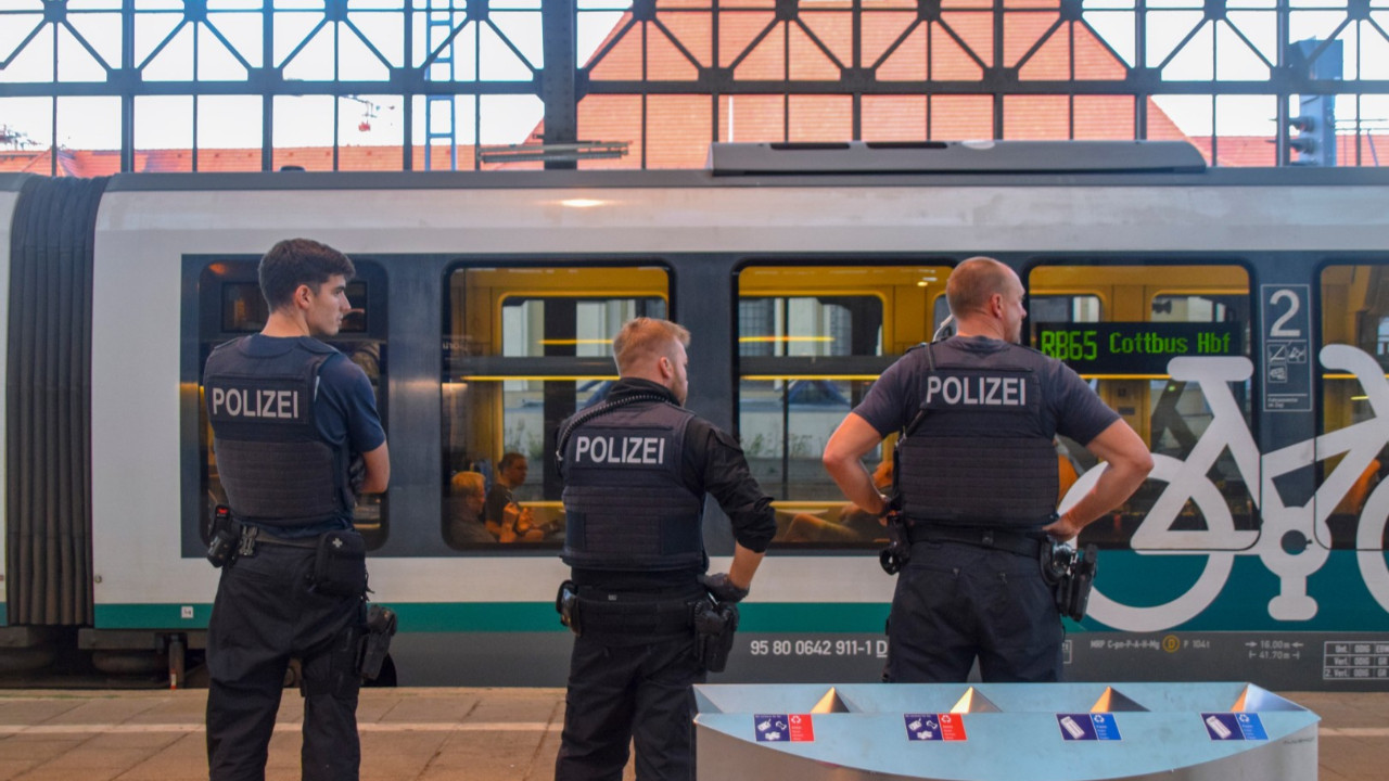 Almanya sınır kontrollerini 6 ay daha uzatıyor: İltica başvurularında sert düşüş