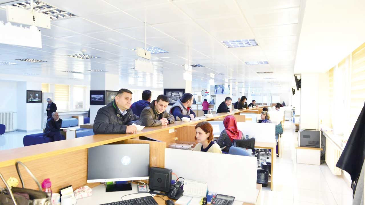 Borç 6 trilyona koşuyor