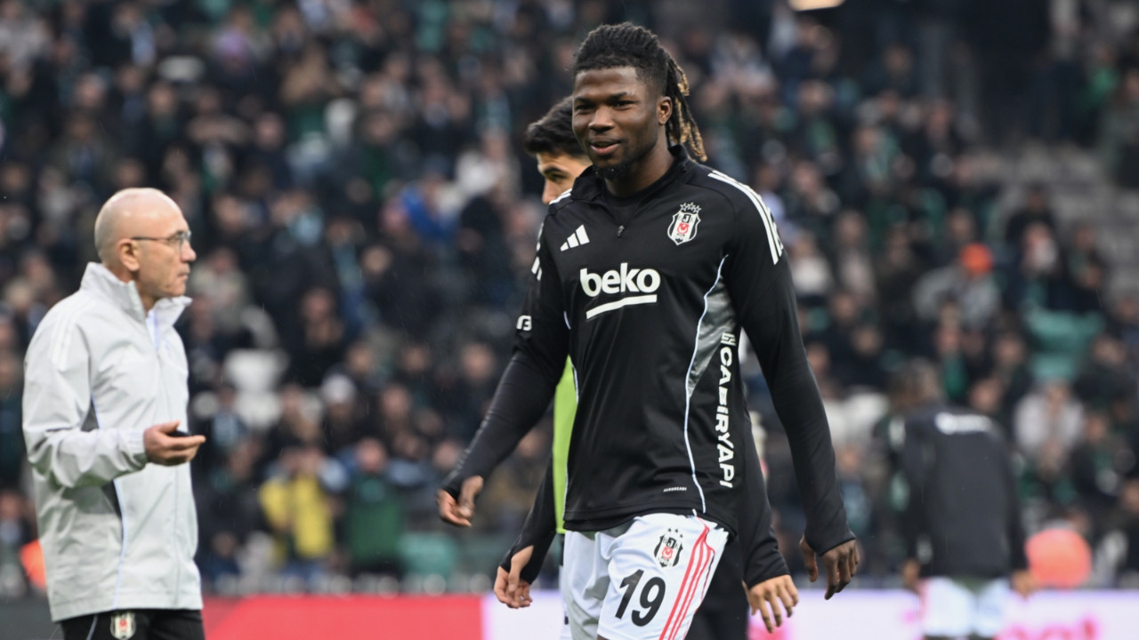 El Bilal Toure'den Beşiktaş'a kötü haber: Derbide yok!