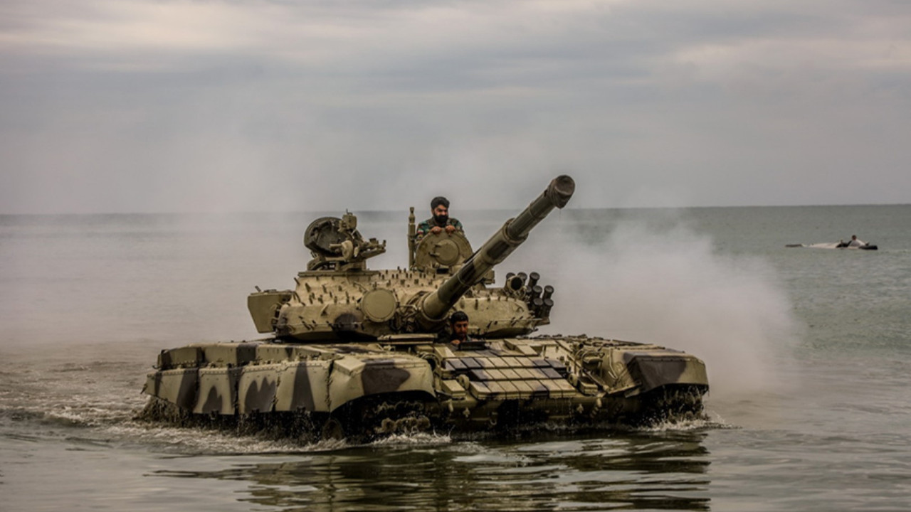 İran'dan Hürmüz'de ABD'ye gözdağı