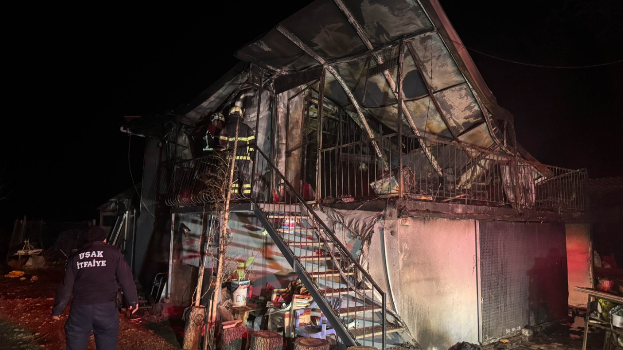 Prefabrik evde çıkan yangında karı koca öldü