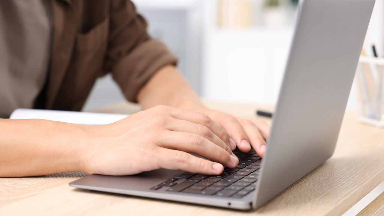 Sınavı yapay zeka ile geçti, ceza aldı