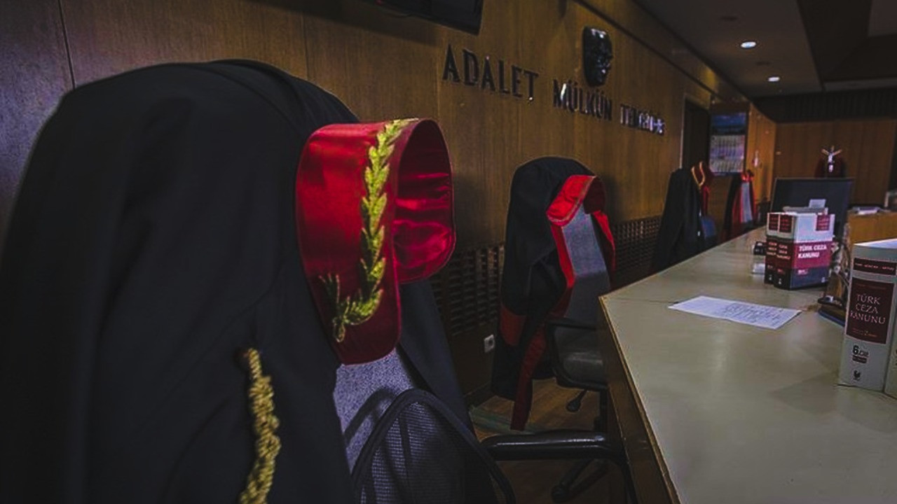 Bilirkişi görevden alındı: Daha önce birlikte çalışmışlar